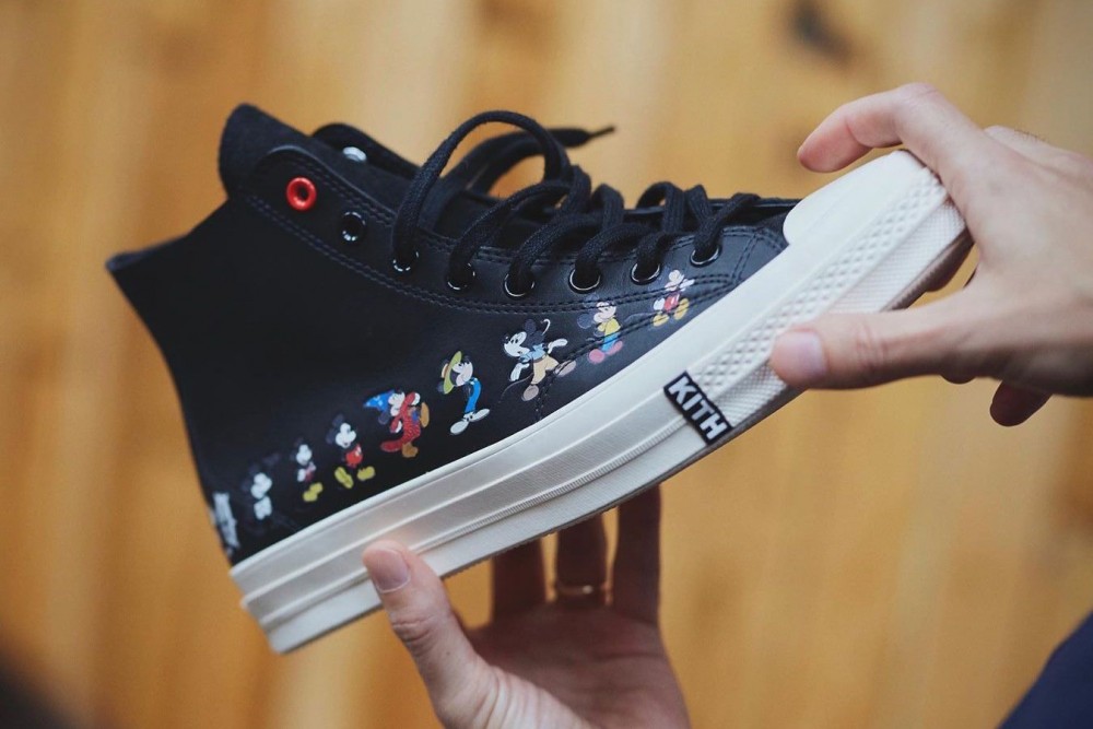 原來上面的米奇全都是來自於不同時期米奇造型,就如一次可以清楚了解到米奇的變化史