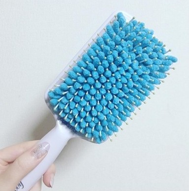 當然也建議要定期用肥皂為它好好清潔，