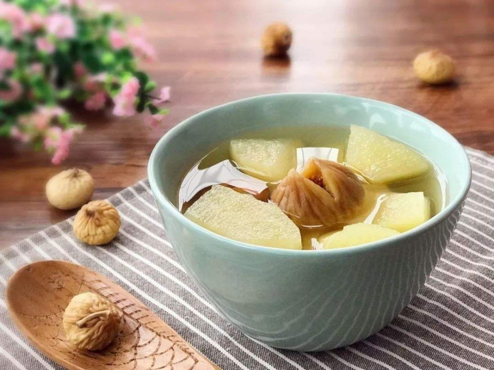 蘋果雪梨湯的
