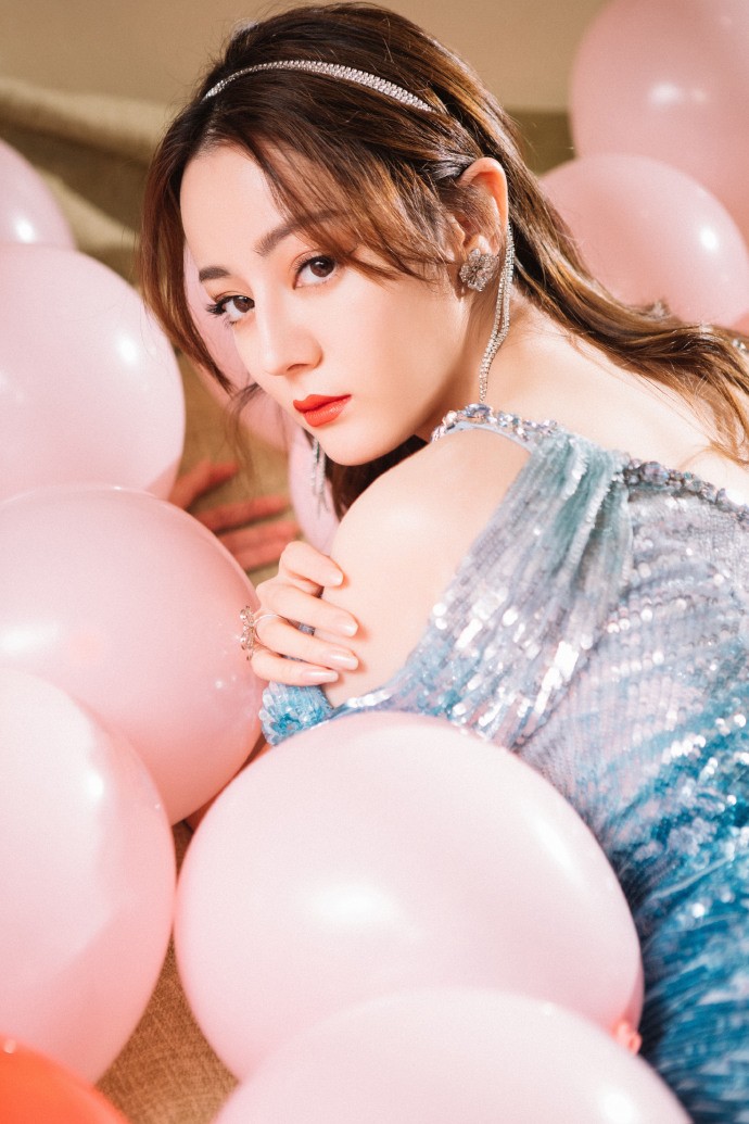 006Qht3Egy1g9jp9lyhpqj33c750ab2b