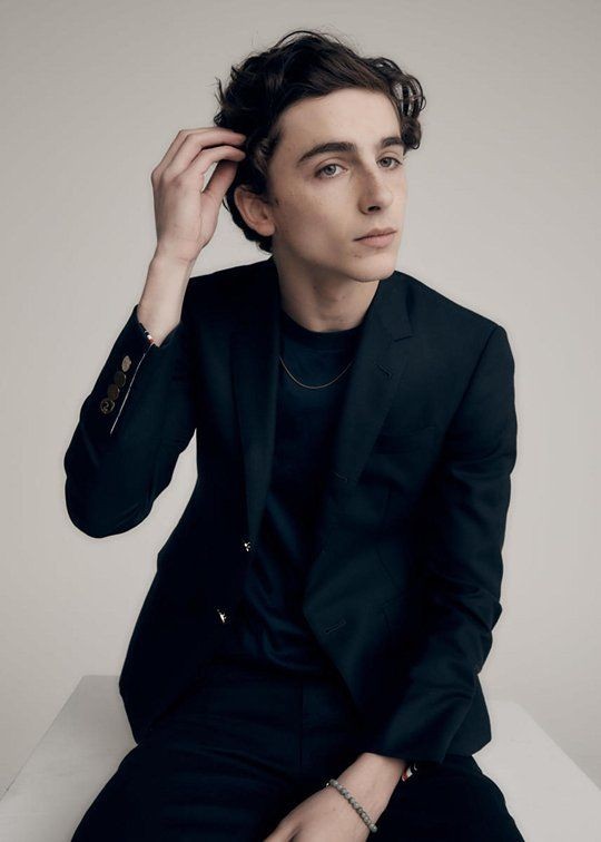 Timothée Chalamet贏了碧咸成為今年最時尚男星
