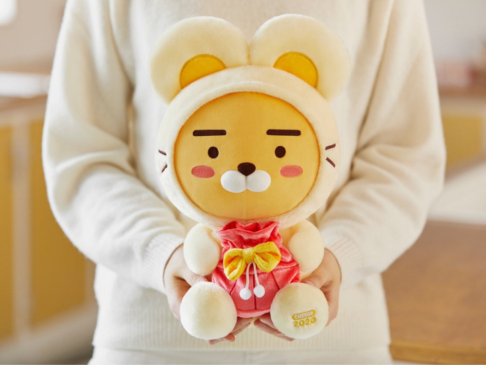 芝士Ryan的腳上還印有「Cheese2020」，紀念這個特別的年份！