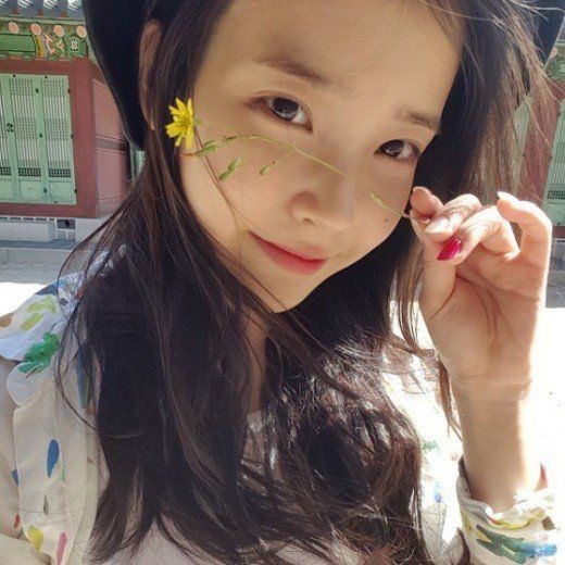 girl_eat231