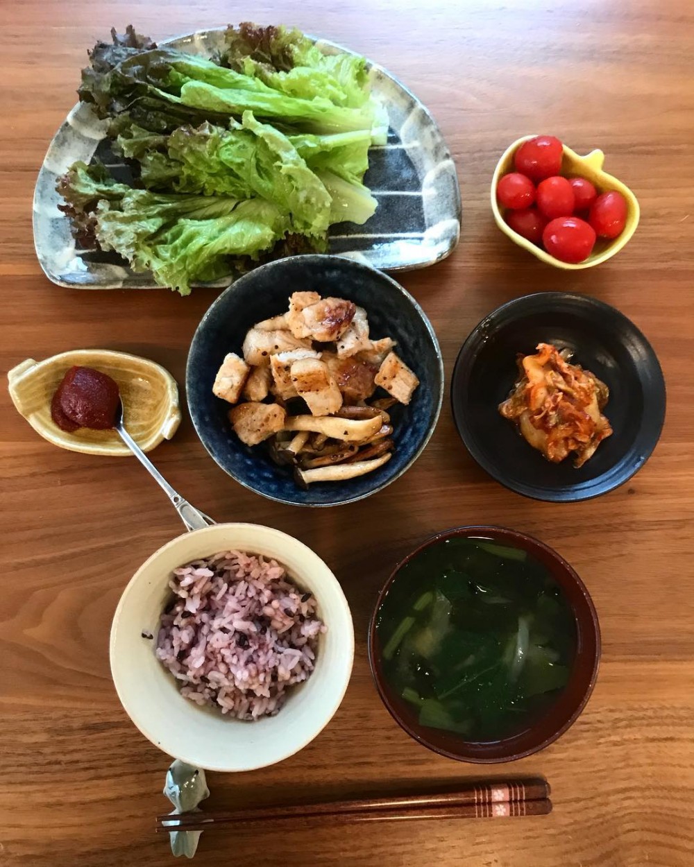 而晚餐也要以低GI飲食為主,糙米、蕃薯、南瓜等等的碳水化合物都可以。