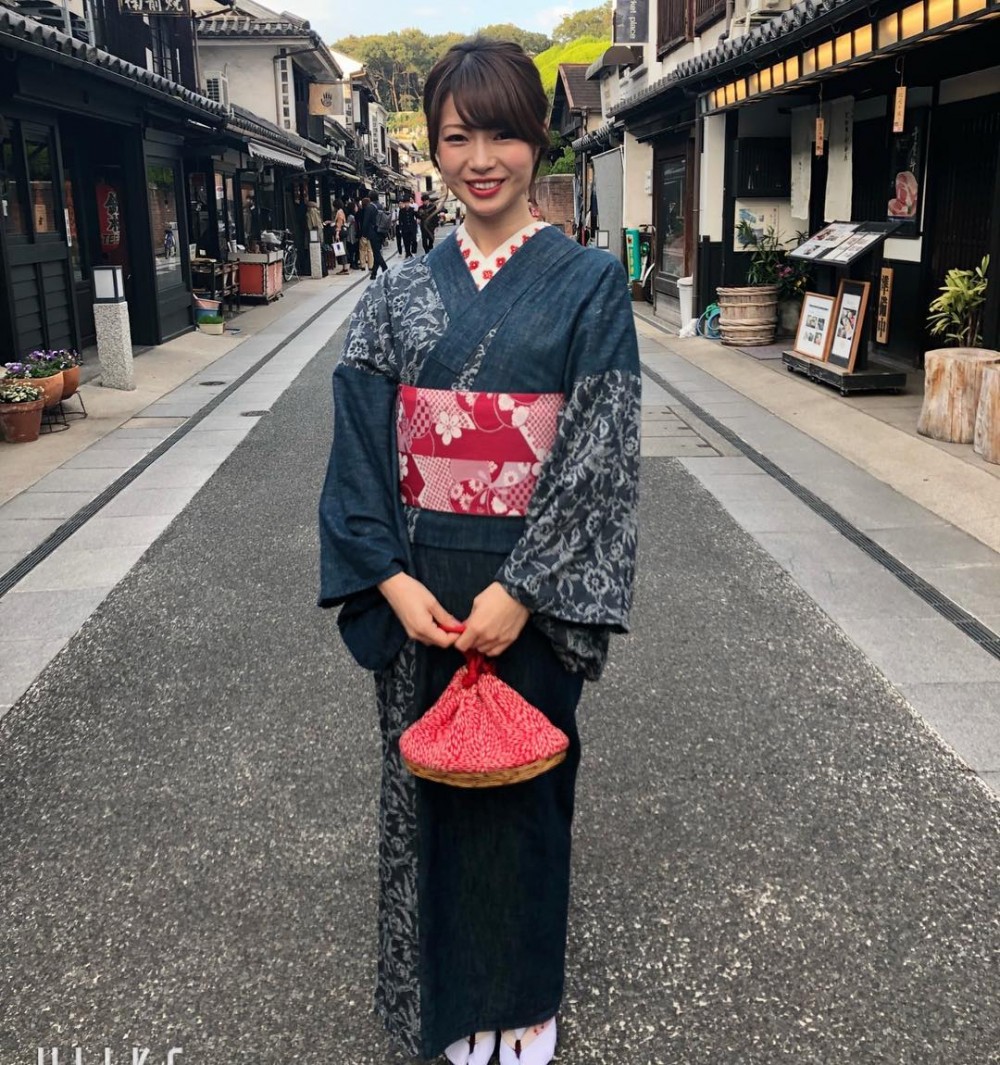 穿上只有倉敷才有的牛仔和服走跳倉敷美觀地區,當然就是拍照拍不停的節奏