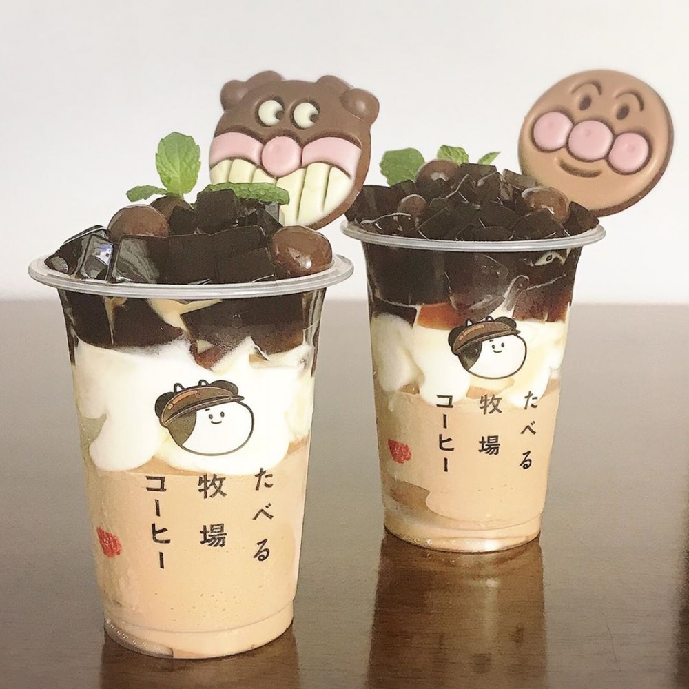 而最近又推出新品「能吃的牧場咖啡」(食べる牧場コーヒー)