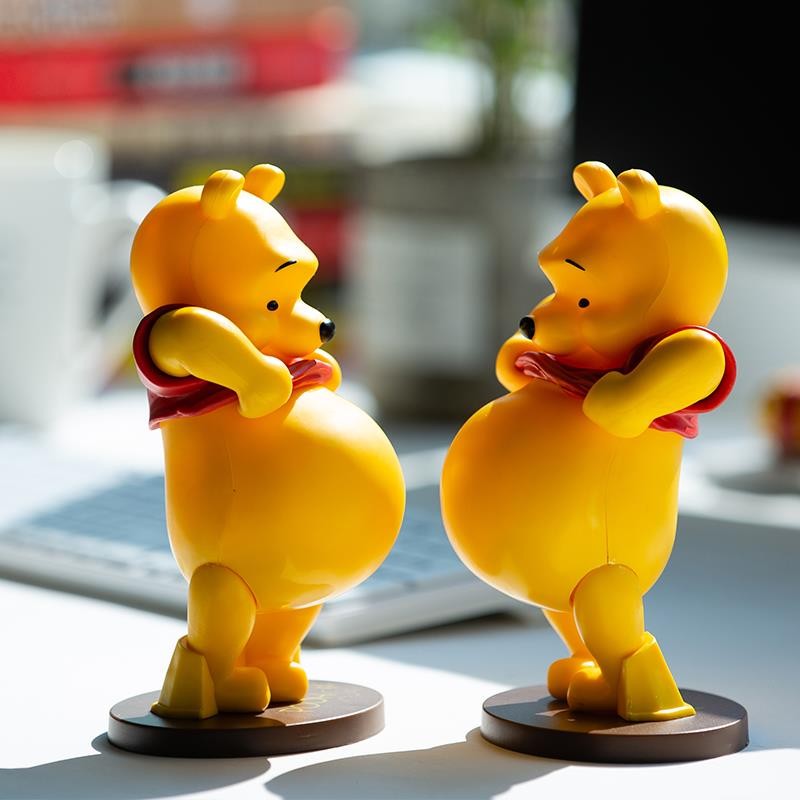 Pooh Pooh自帶的呆萌力真的好治癒,就連「崩壞版」的小熊維尼都一樣叫人零抵抗力。