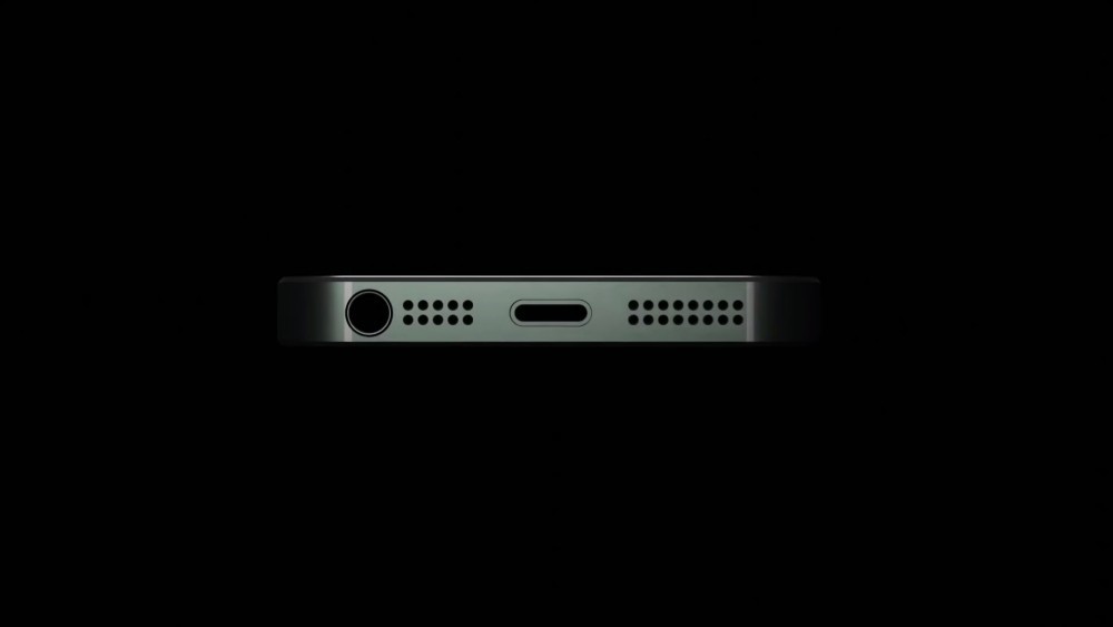 今年蘋果公司終於聽到大家的聲音了,據悉新一代的iPhone SE2將會加入令人懷念的3.5mm耳機孔插槽