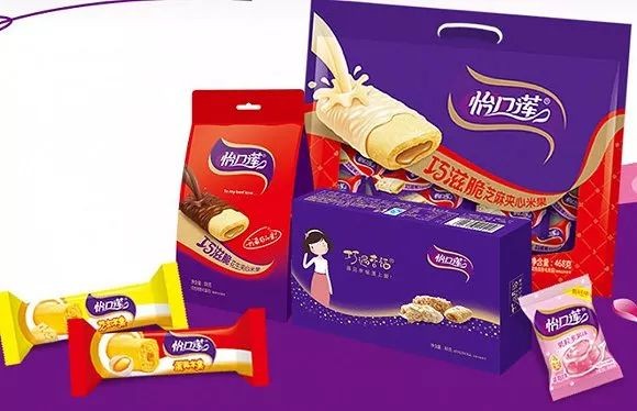 到了2011年，來自福建廈門的「怡口蓮食品」卻突然在內地註冊了以簡體字版本的「怡口蓮」商標