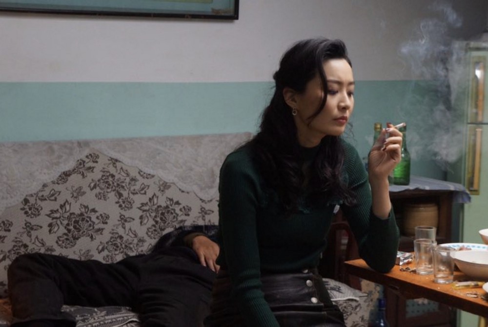 這電影是學生作品,所以資金有限,法拉因為好欣賞這班學生的熱誠,她主動提出不收片酬之餘,就連由美國飛往蒙古拍攝的機票也是自資。