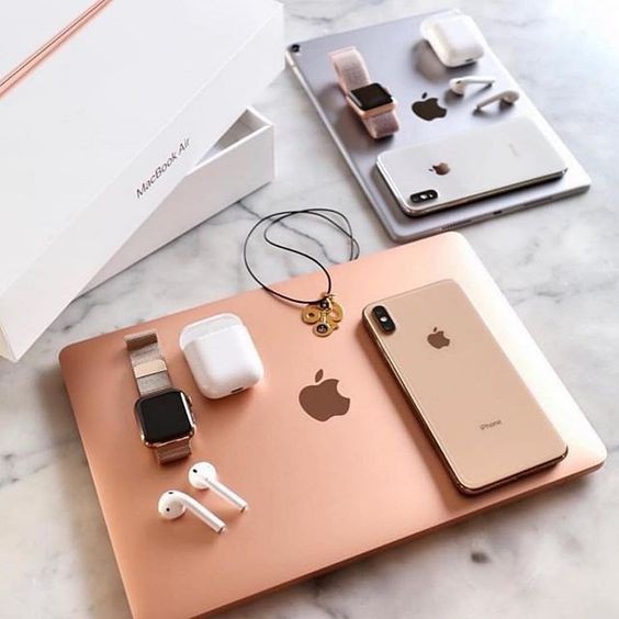 未來除了iPhone,旗下的iPad、Apple Watch甚至AR眼鏡都會內建「緊急生存模式」功能(Emergency Power Save Mode)