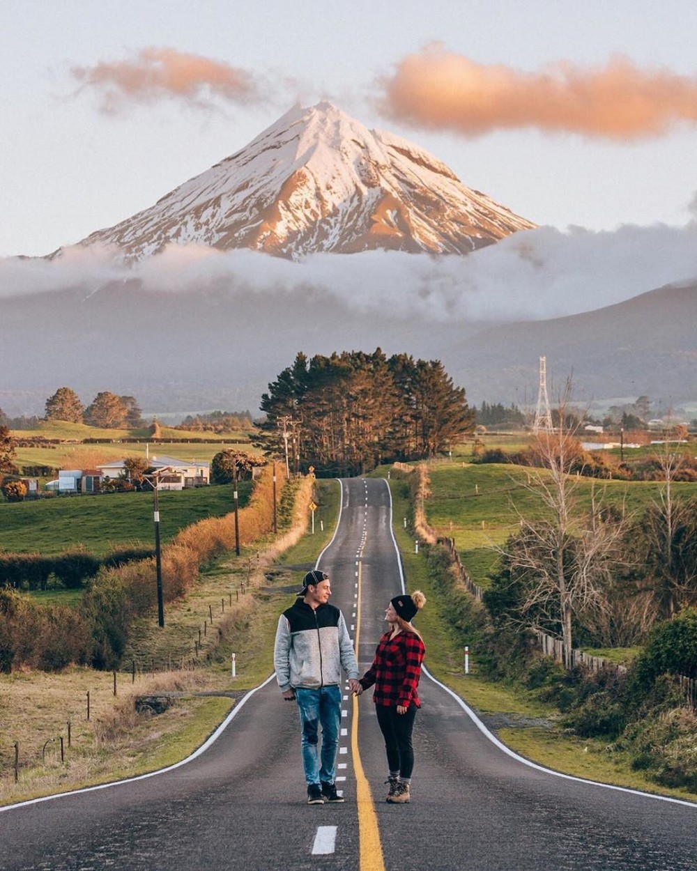 有著「南半球富士山」美喻的它,吸引無數當地人最愛攀登的山脈