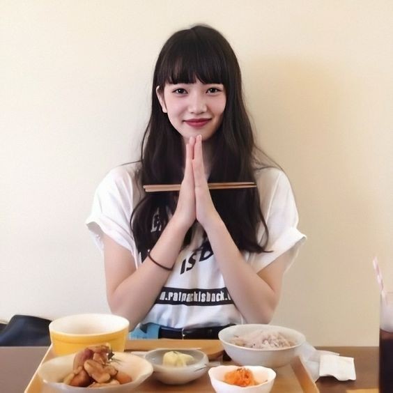 這款多功能自動煮食鍋已於1月15日日本上市,價錢為24800日幣,有興趣的女生不要錯過啊!