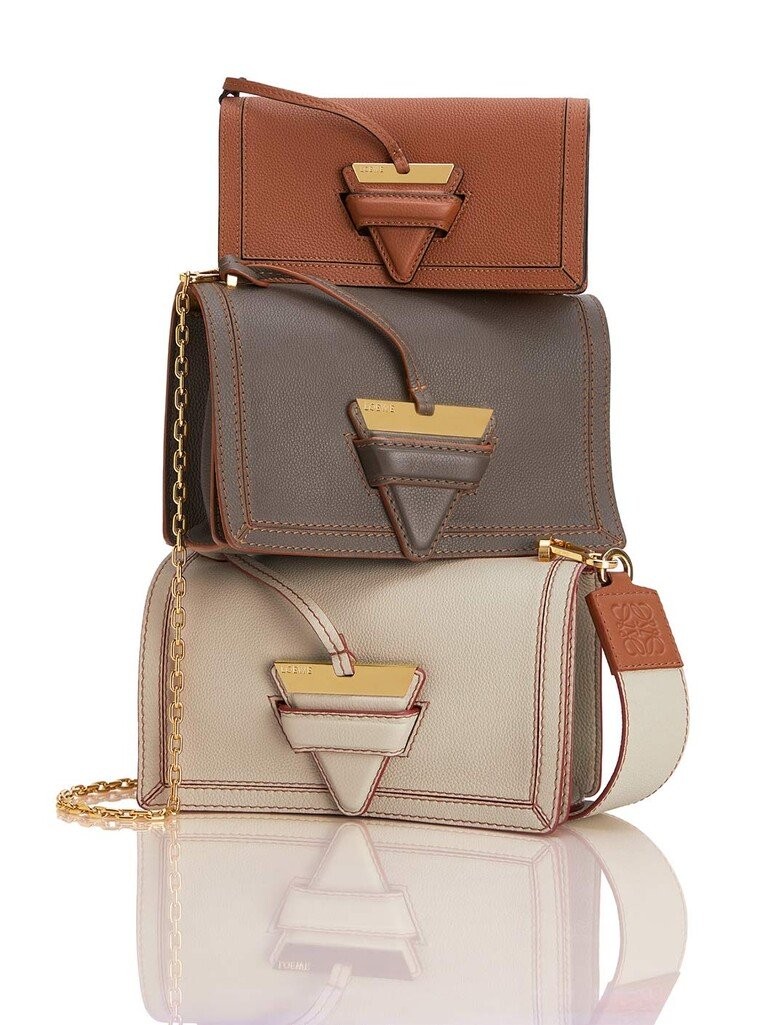 Loewe Barcelona Soft Bag 今年春夏更加推兩款全新粉嫩配色俘虜少女心~