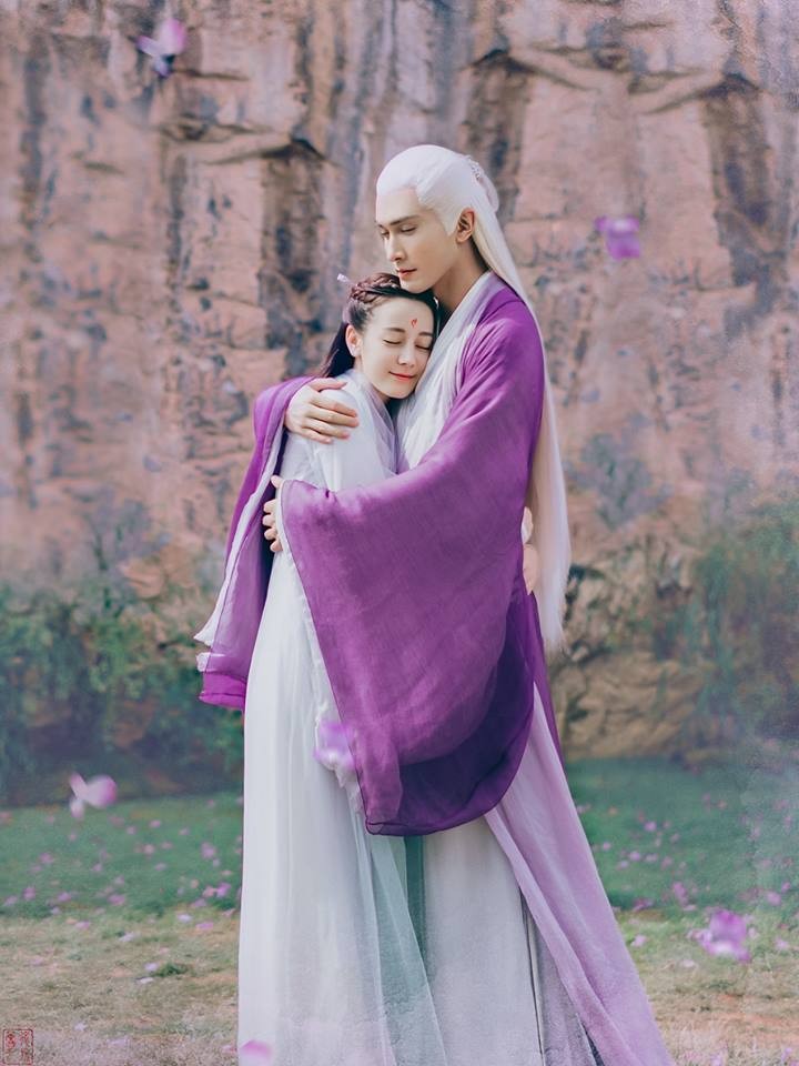 《三生三世枕上書》所講述兩人2000年宿命般糾葛情緣故事也成了大家的追劇重點