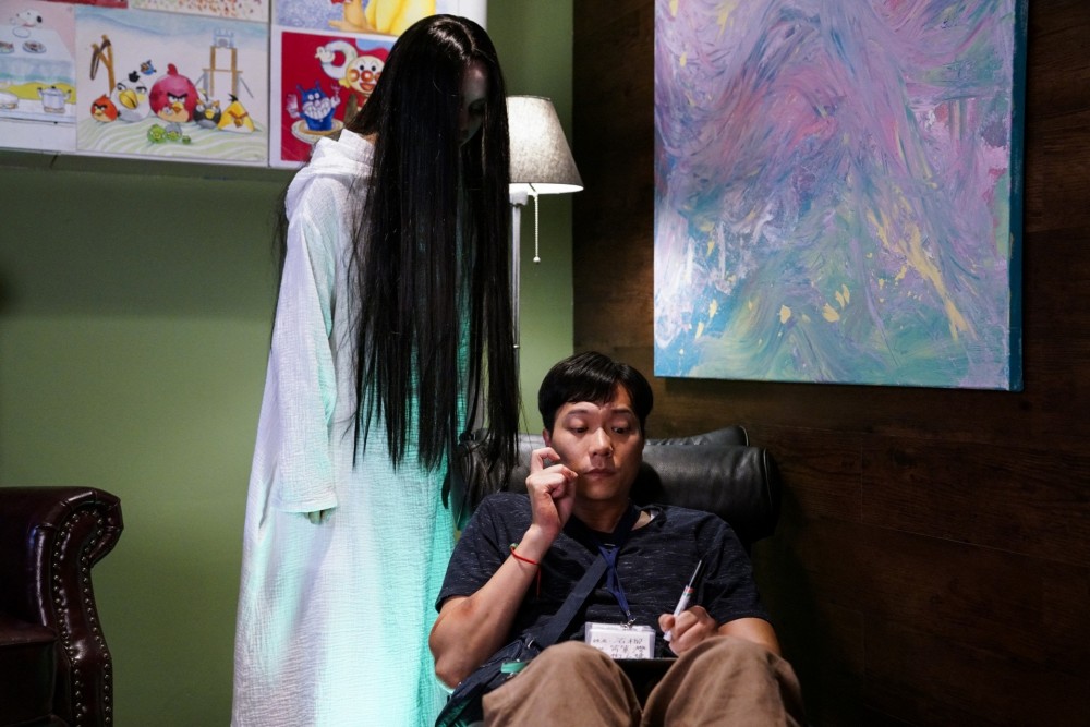 不少人都盛讚這套劇的故事超有深度,能帶出不少社會上的陰暗面