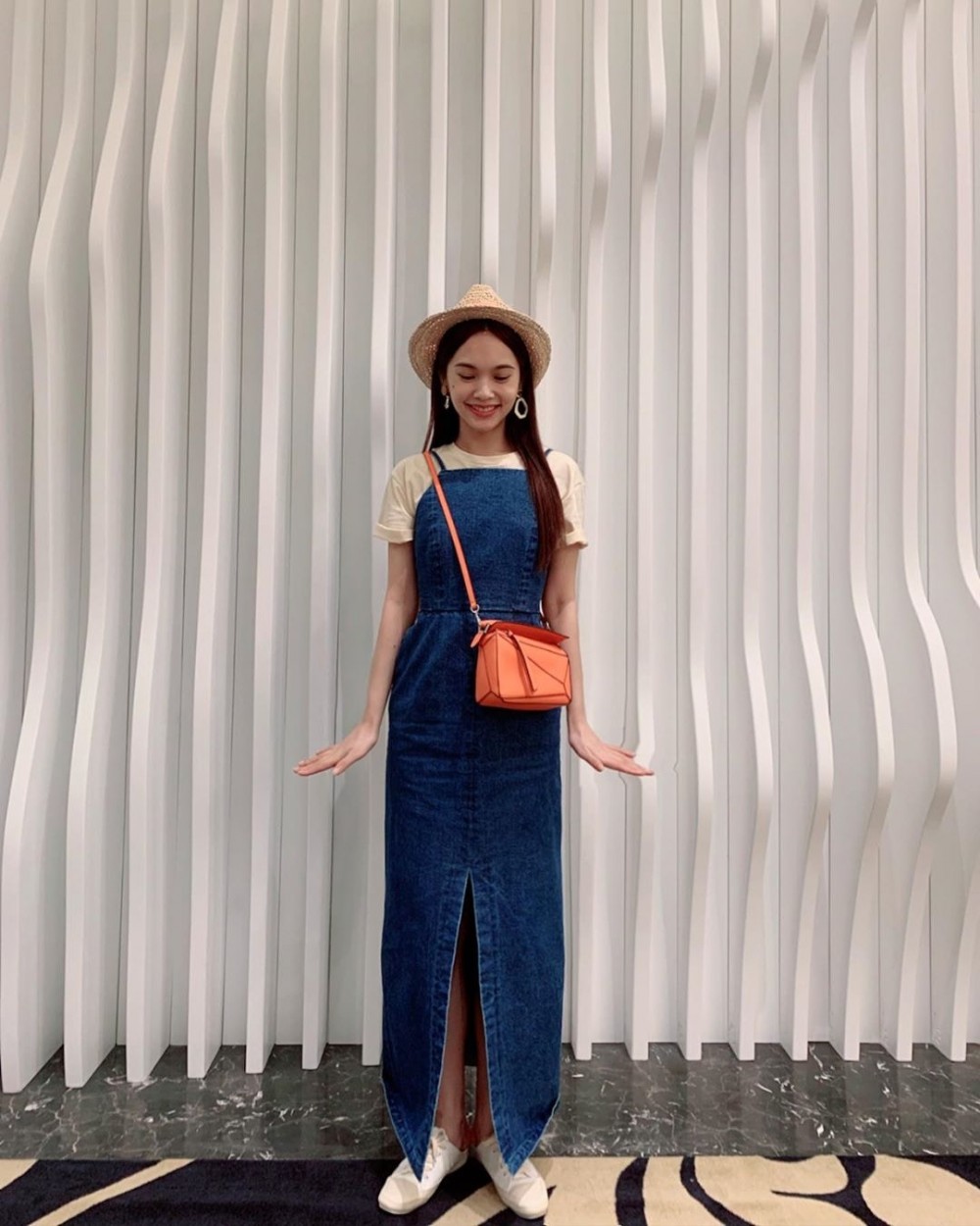 Loewe 人氣的手袋款式多不勝數,精緻又實用的 Puzzle Bag