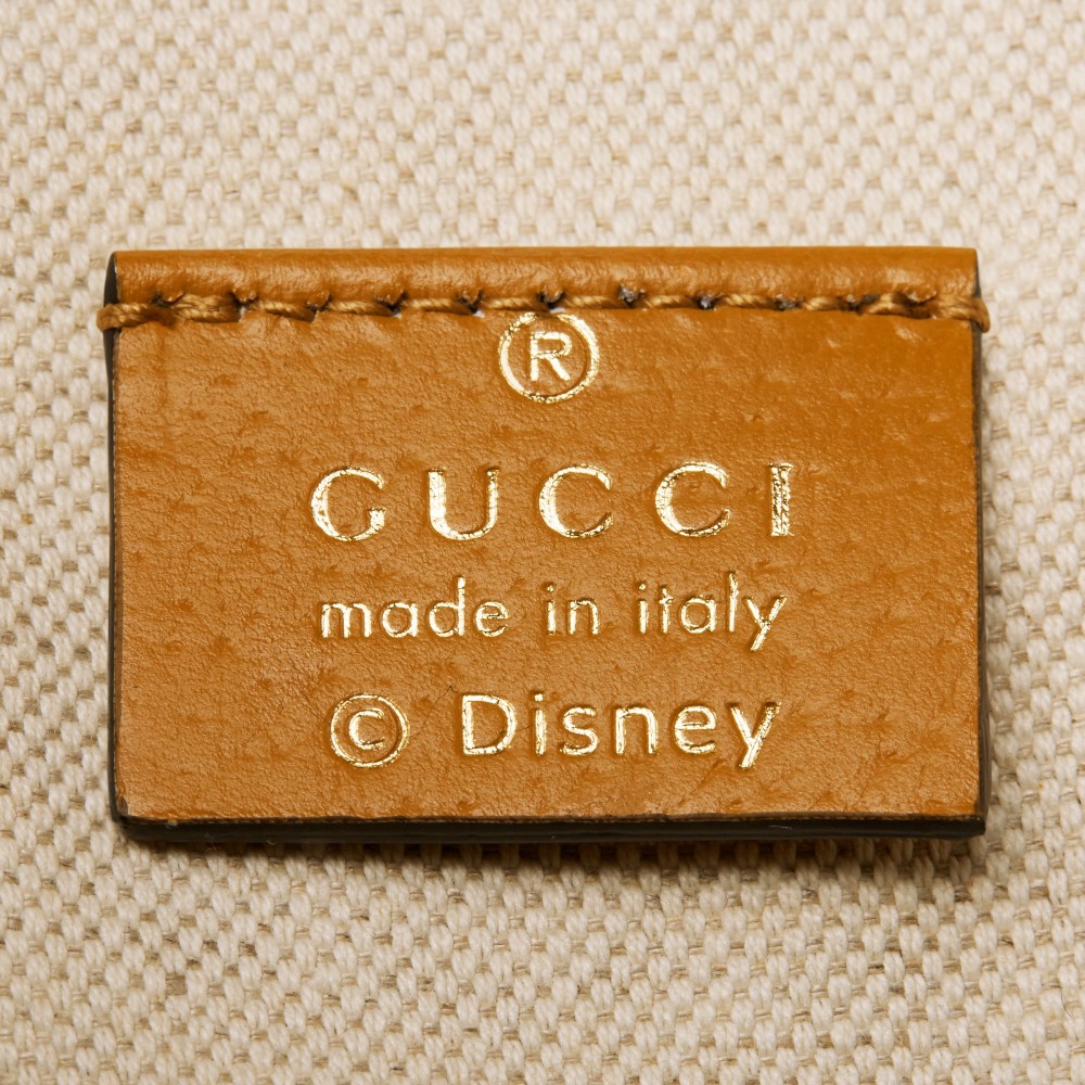 這也是是次GUCCI 與迪士尼官方聯名的認證標誌