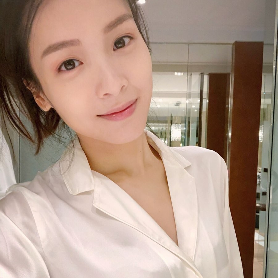 射手座愛玩樂,總是帶給身邊人滿滿的歡樂,當別人傷感時,射手座又會給予無限的正能量