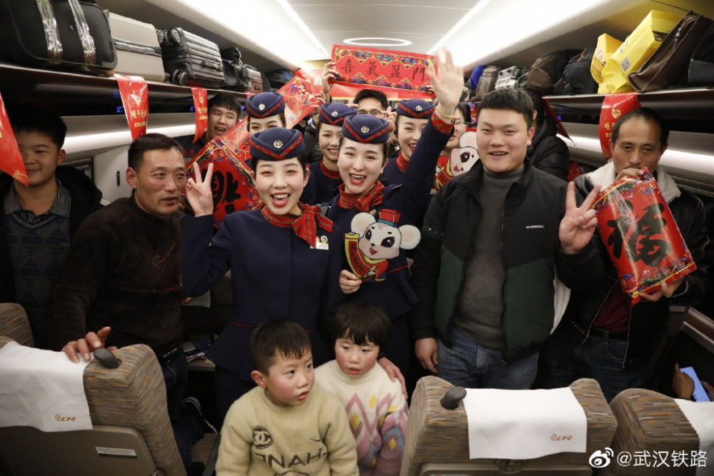 協助排查出從湖北省進入當地的外地人,每核實1人將獎勵30個口罩