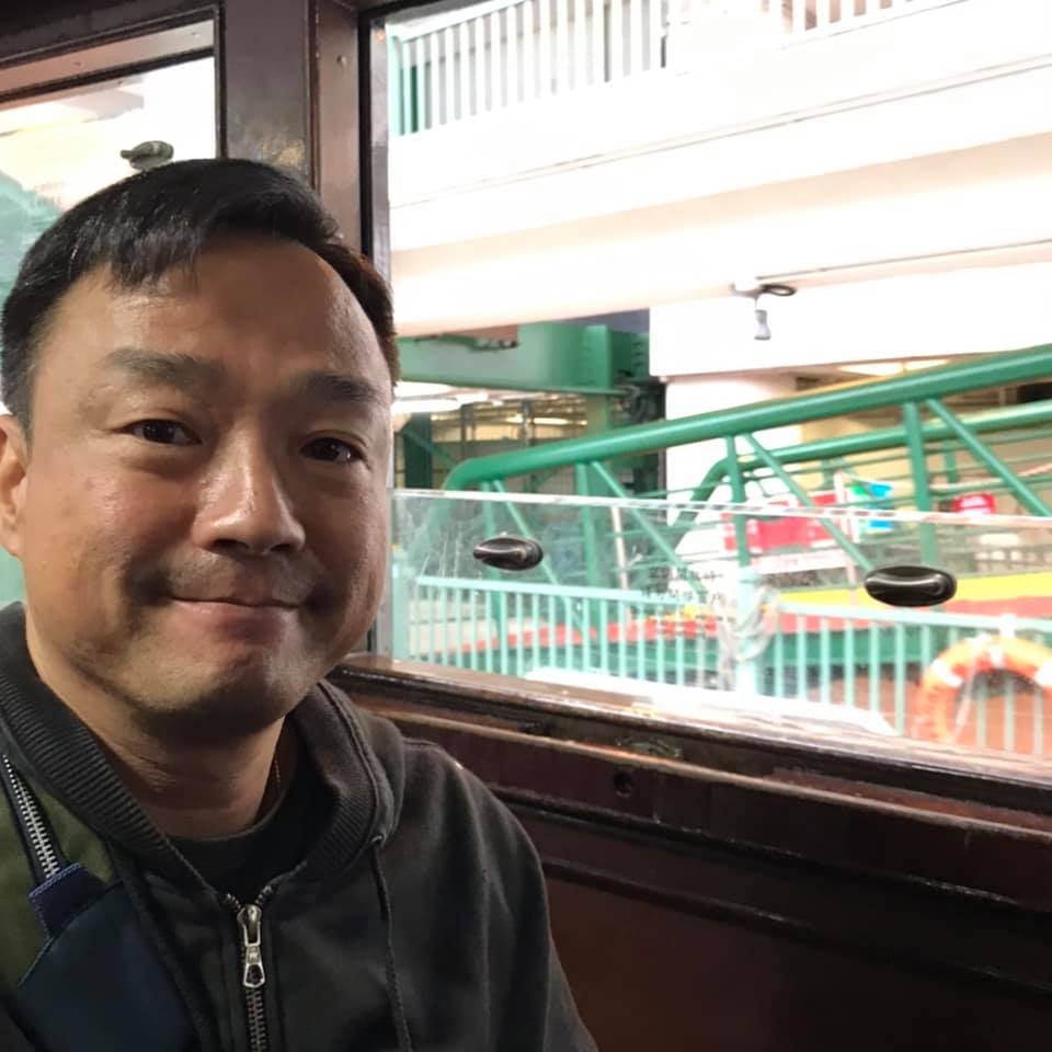 王喜FB宣佈「派更車」