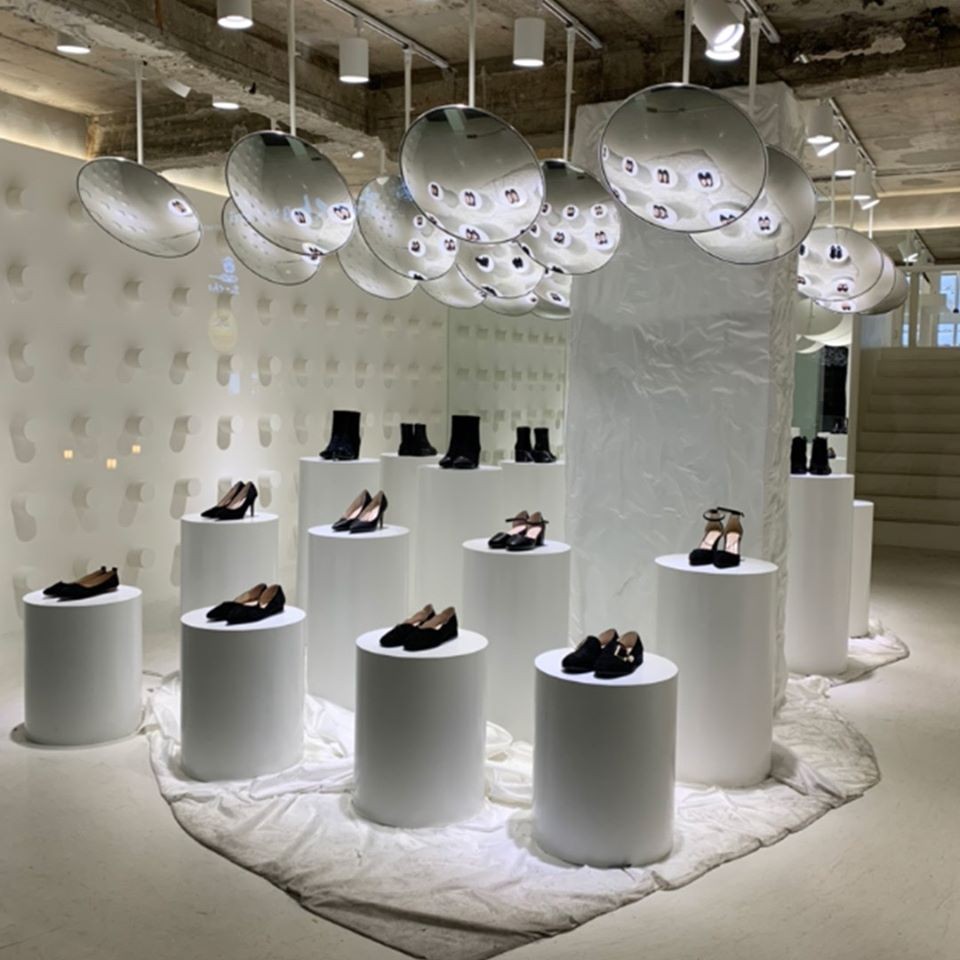 首爾弘大人氣「鞋牆」 Chaakanshoes