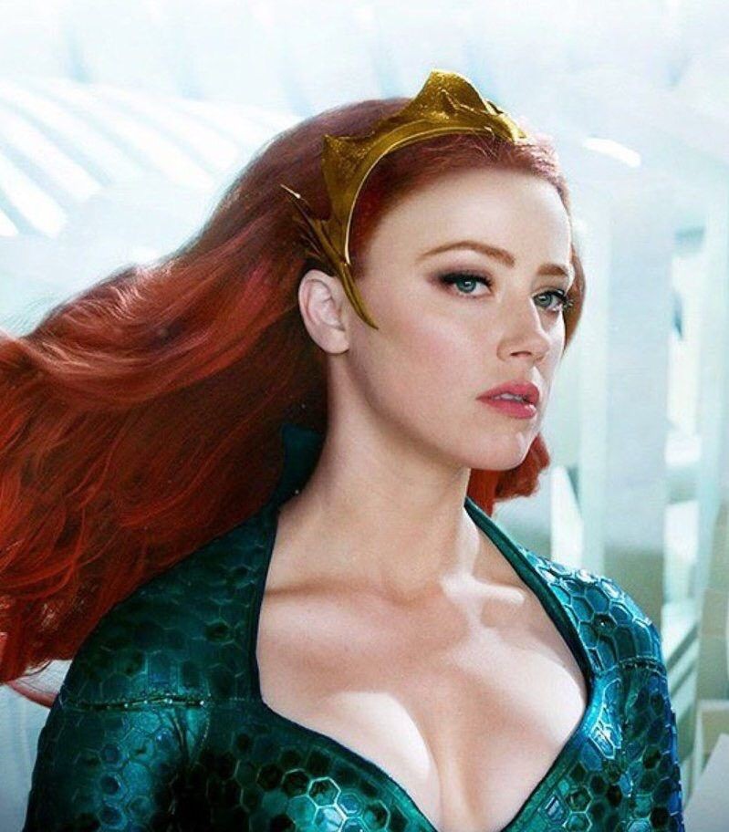Amber Heard就憑電影《水行俠》人氣急升