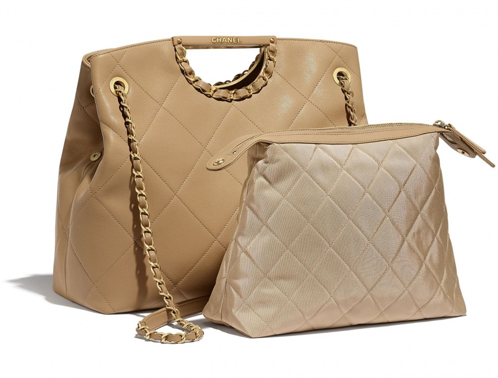 # Chanel Large Tote HK$ 41,100