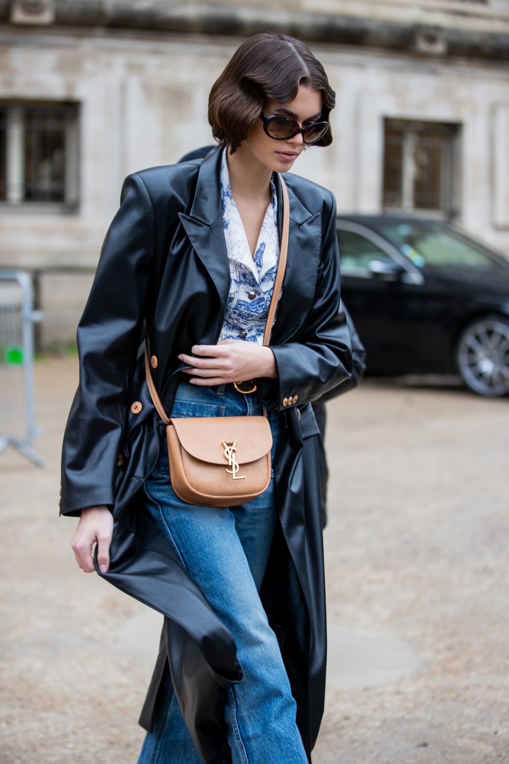 YSL奶茶色KAIA BAG 以新生代名模KAIA GERBER命名