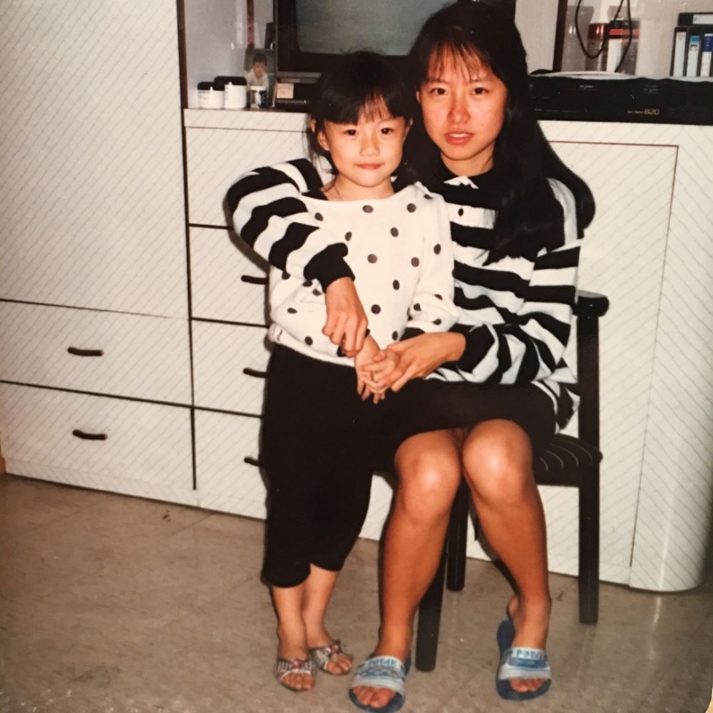 香港女明星童年照 鄧麗欣