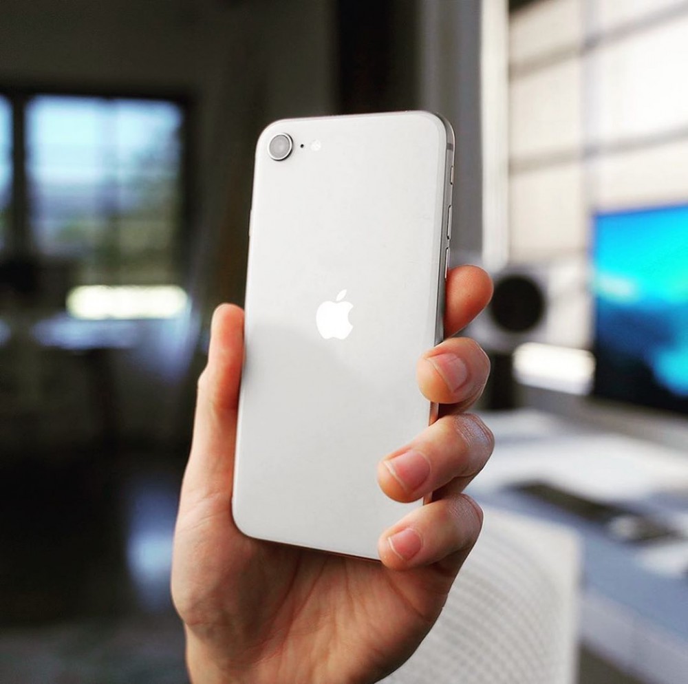 iPhone SE 二代 一代 iphone8 分別
