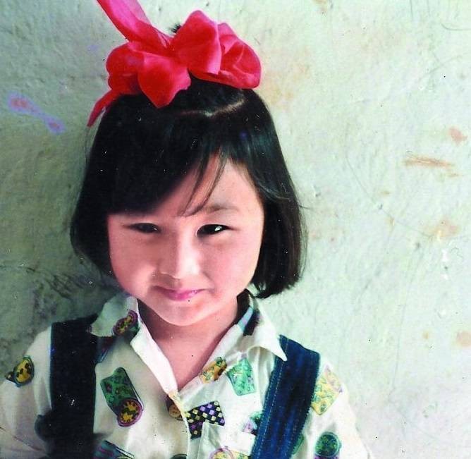 香港女明星童年照 高凱寧