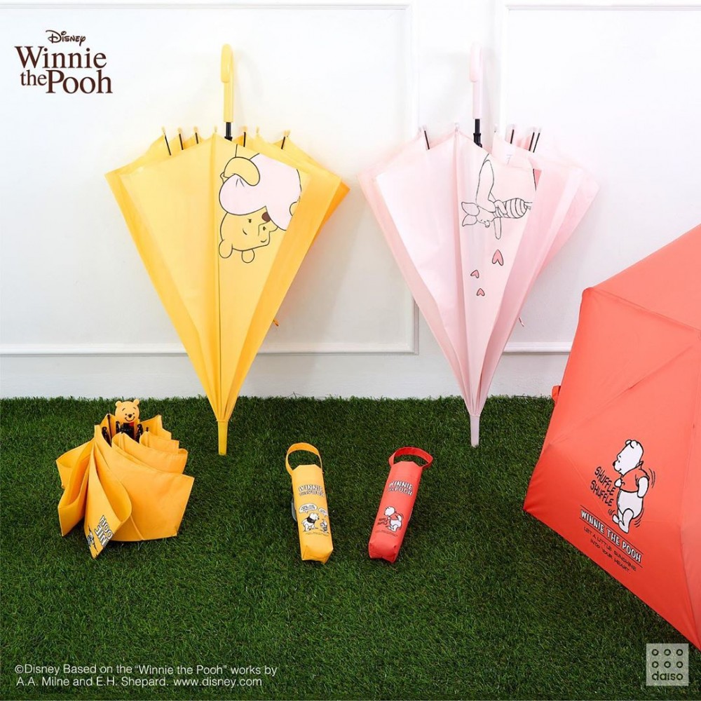 粉紅色的豬仔直遮真的可愛到爆炸,充滿復古感的縮骨遮也超美的!!