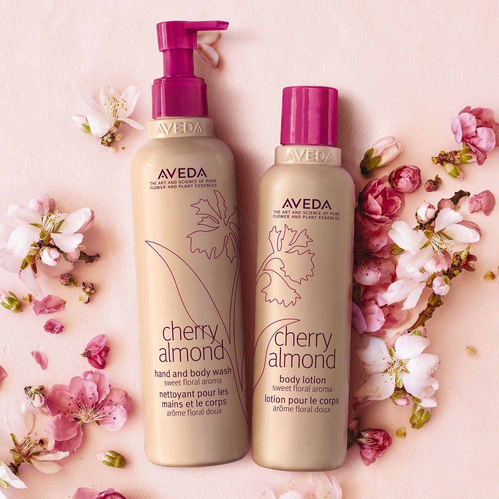 Aveda 櫻花甜杏沐浴露 HK$ 240 (250ml) / HK$ 720 (1000ml)