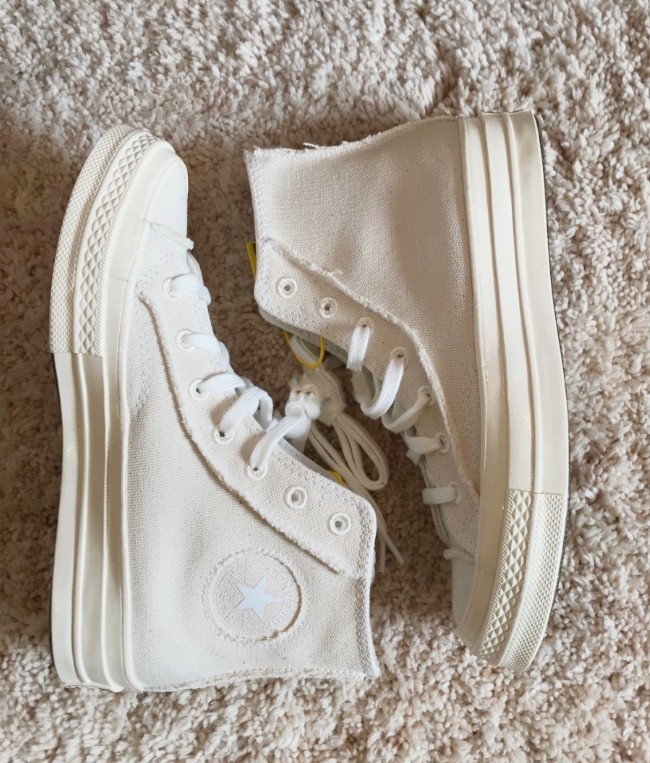 Converse  Renew egglet 奶油燕麥converse