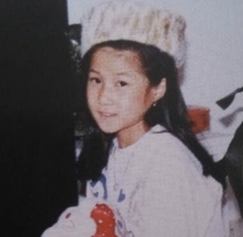 香港女明星童年照 鍾嘉欣