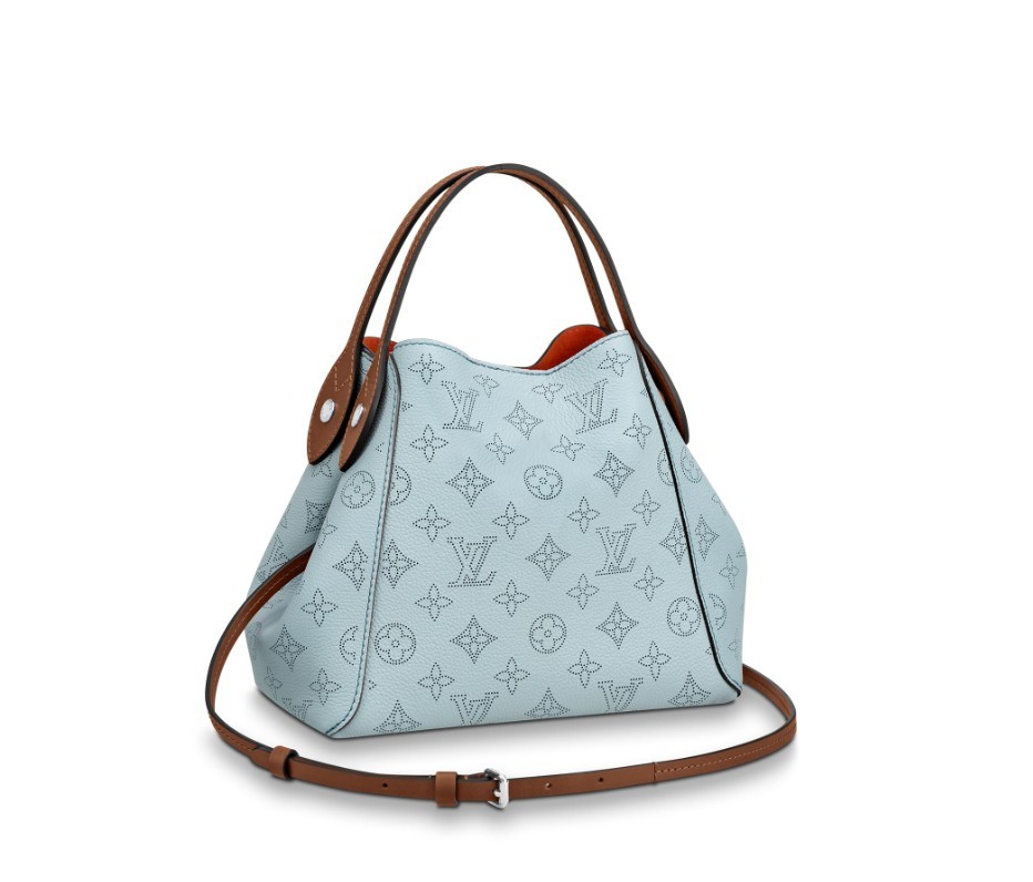 LV HINA PM HK$ 28,700