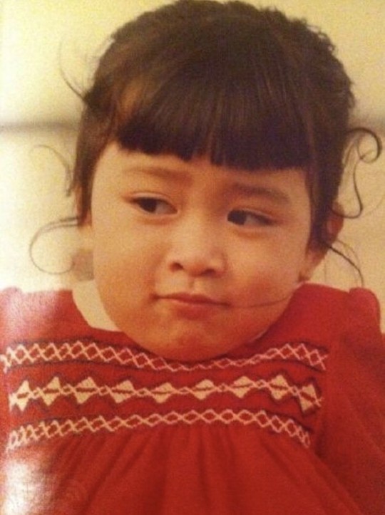 香港女明星童年照 佘詩曼