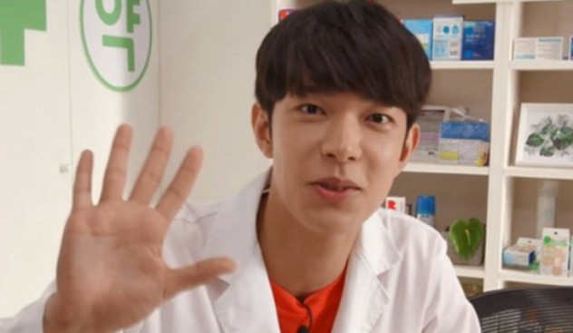 韓國藥劑師YouTuber約炮女粉絲！