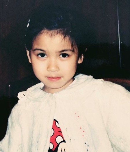 香港女明星童年照 朱千雪