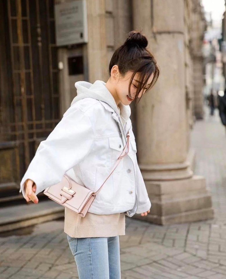 LOEWE Barcelona Soft Bag櫻花粉色手袋