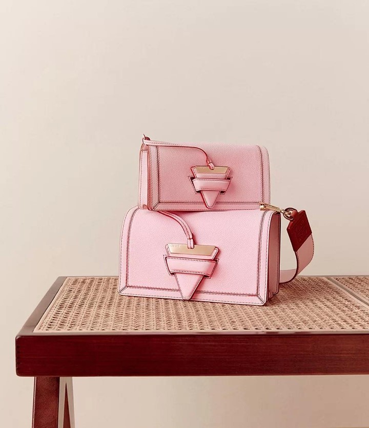 LOEWE Barcelona Soft Bag櫻花粉色手袋