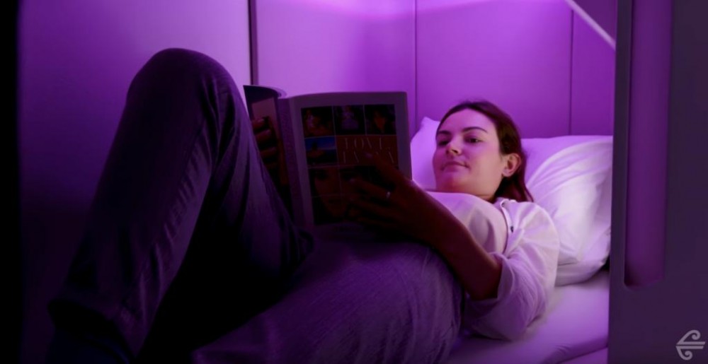 紐西蘭航空Air New Zealand睡眠艙 Economy Skynest超過200cm長度、闊逾58cm的平躺床位