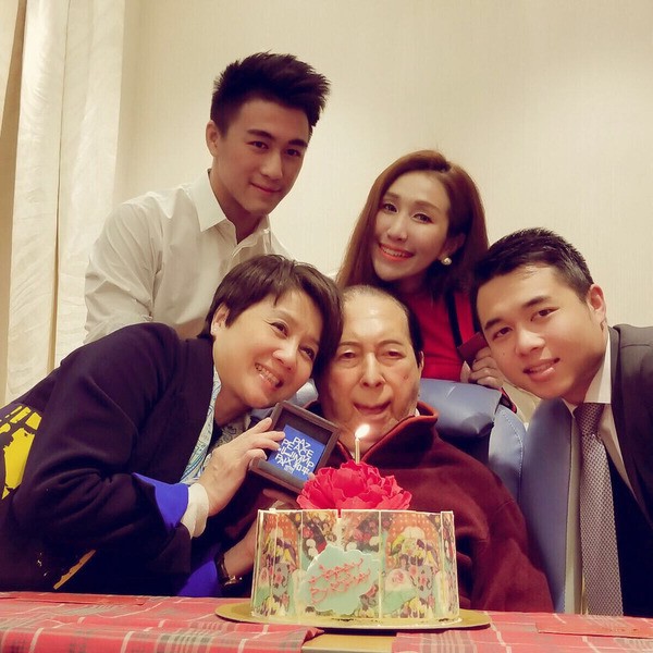 賭王元配黎婉華大房下場悲慘