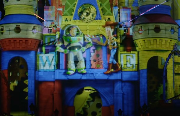 迪士尼釋出「18分鐘完整版煙火秀」