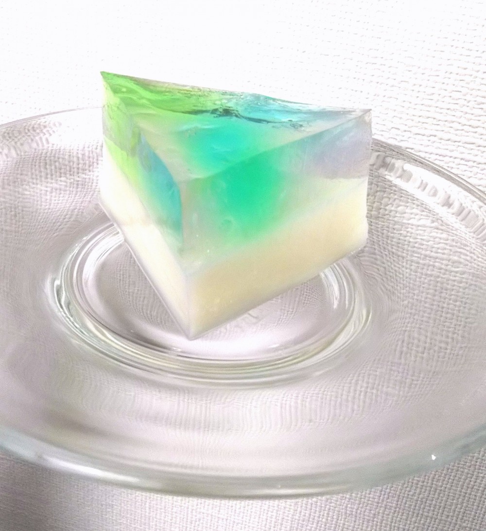 日本甜品師Hiroya Tsunekawa 分享「夢幻彩虹水晶凍」食譜