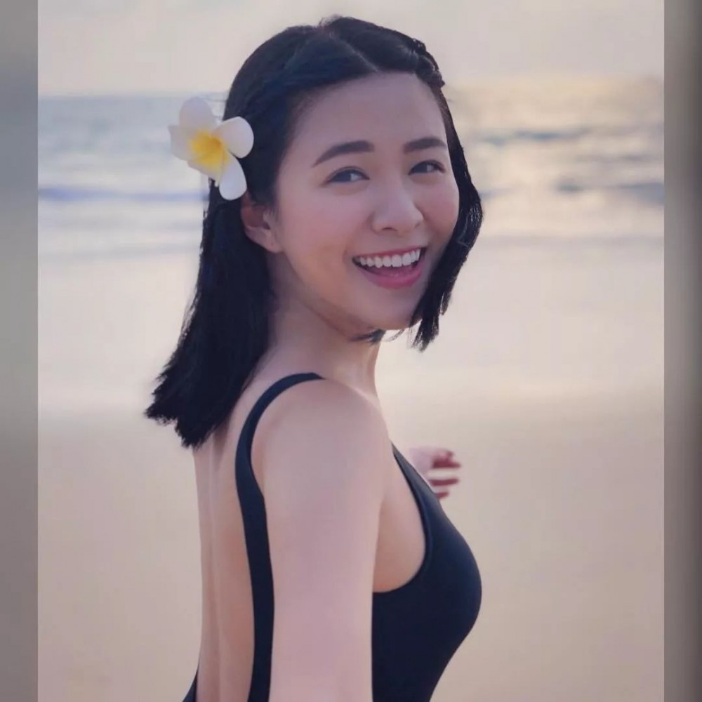 江嘉敏 泳衣