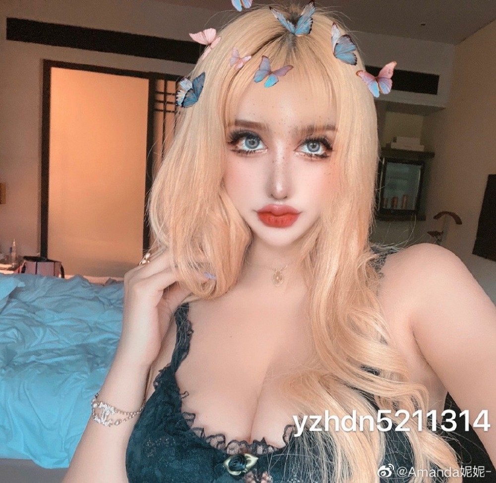 內地網紅衡丹妮真身曝光 神級P圖由XXL暴肥身材變S碼索女