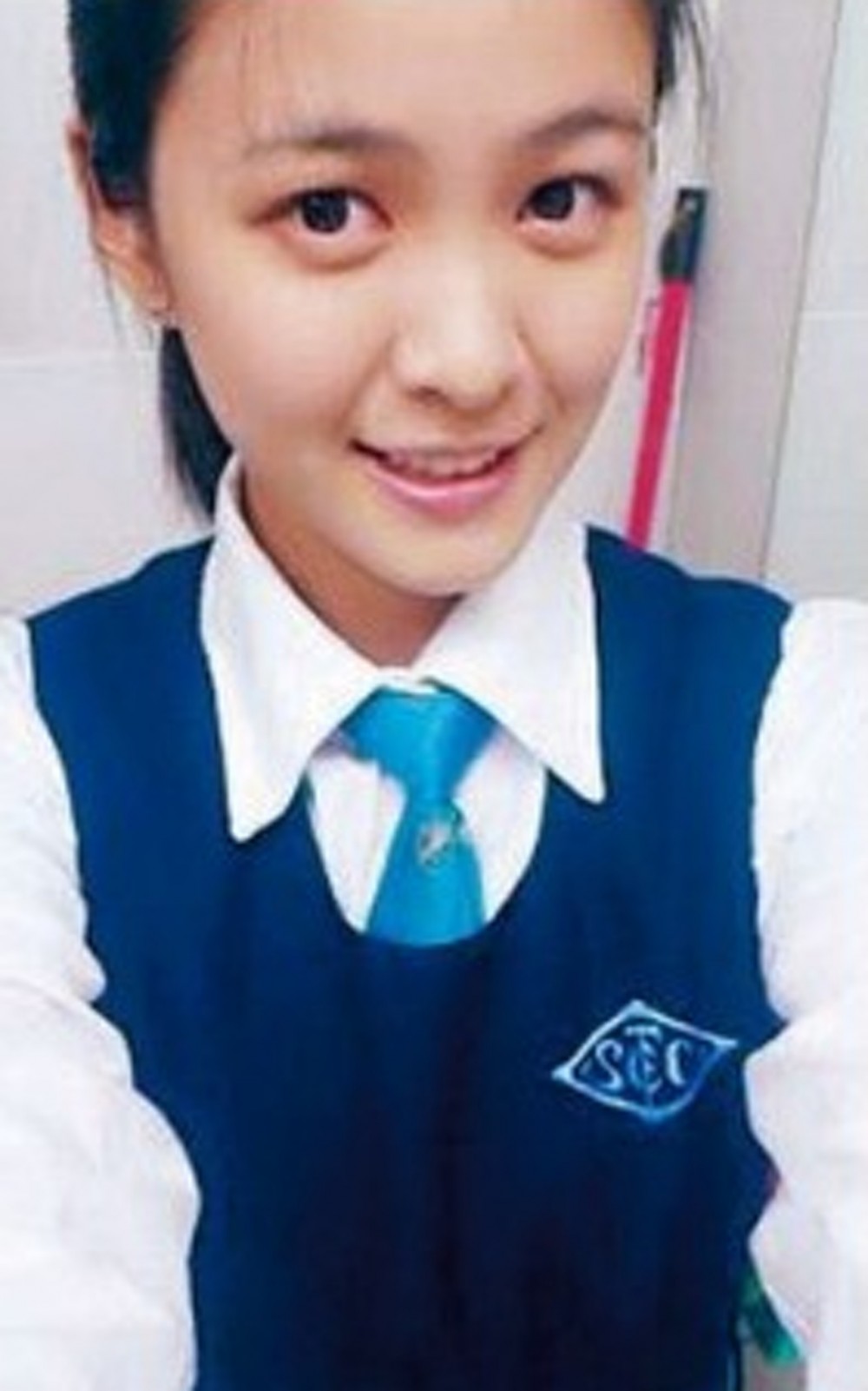 江嘉敏YES校花