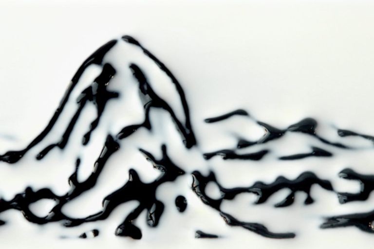 「墨戲仙草」